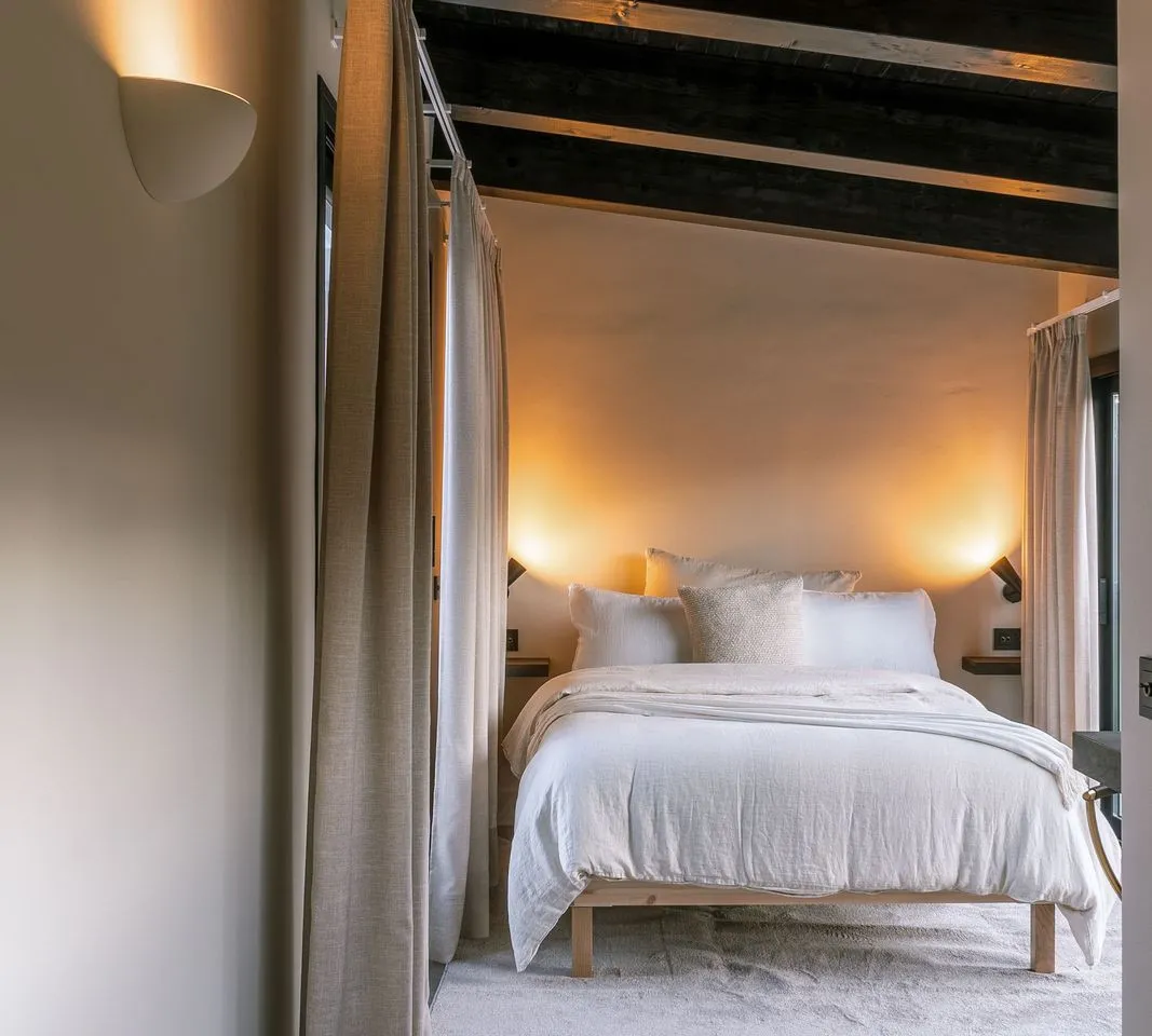 e33f1bc9-b8e4-4ac4-9e92-38a18553c1bc