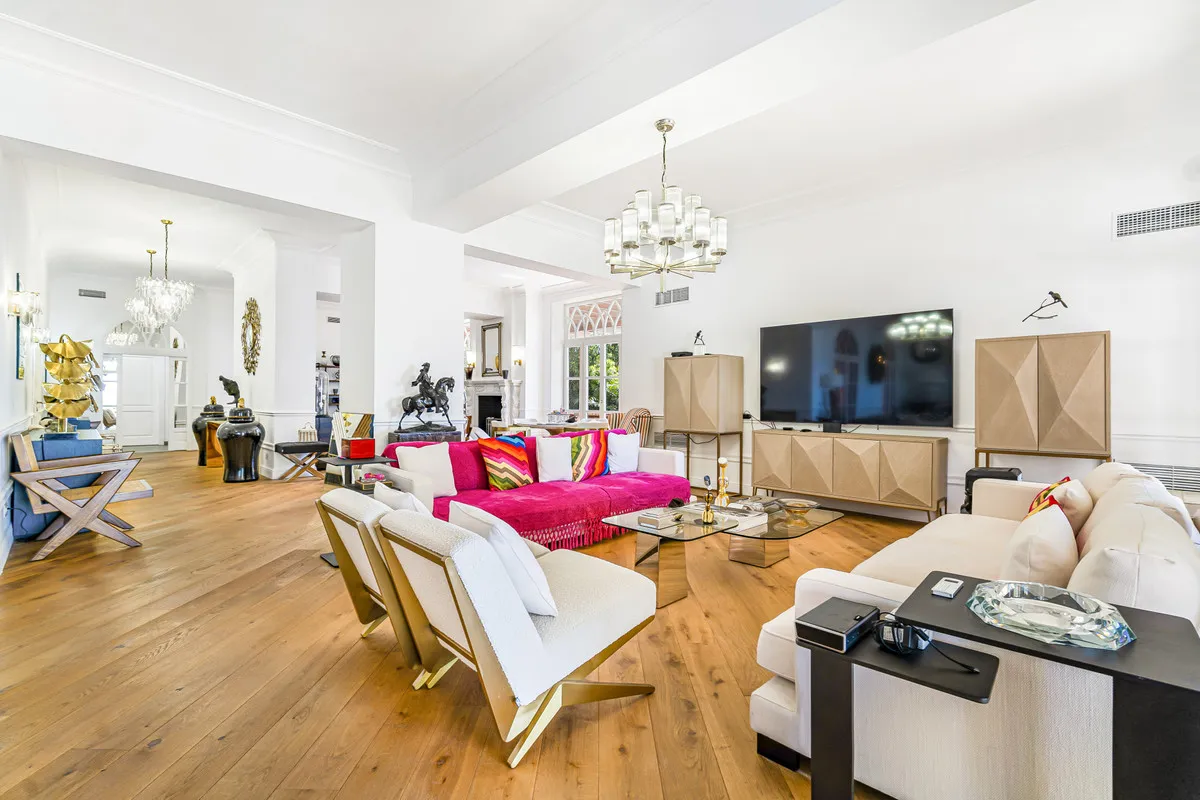 67c0a36d-1720-4a76-a058-7f3d2edec35b