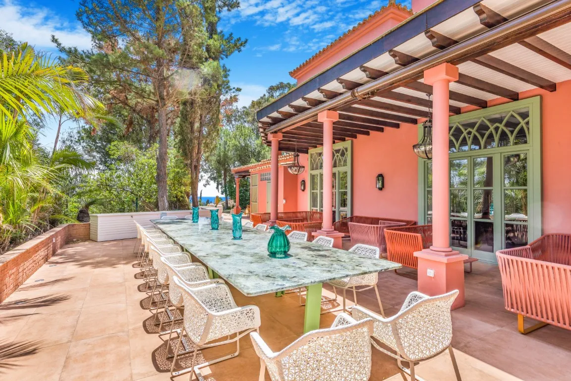 712137d6-9659-49c0-85e3-2efbb69fc60e