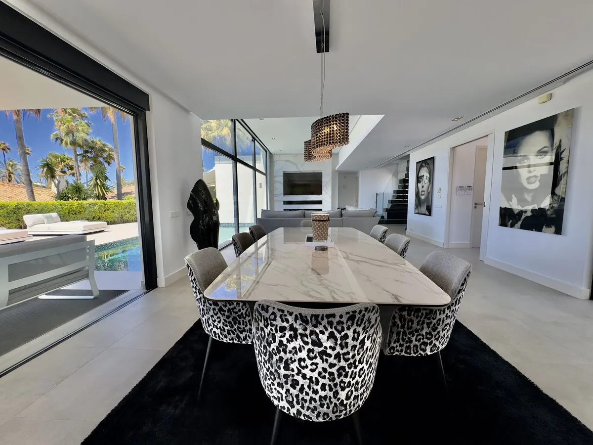 e87da14b-3ebe-4f0c-9777-1ef6a308318c