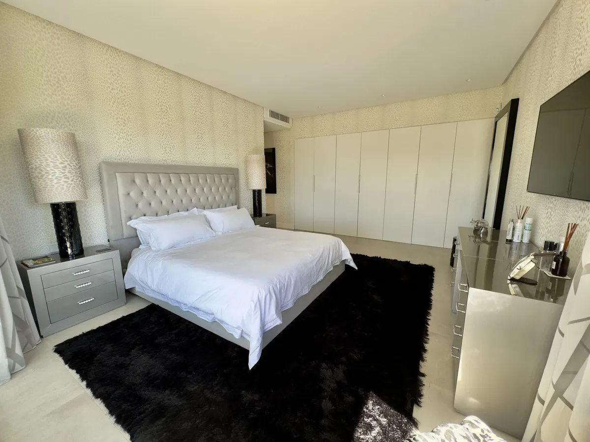 ee566bcc-1af4-4f71-ae0f-59bc8f710753