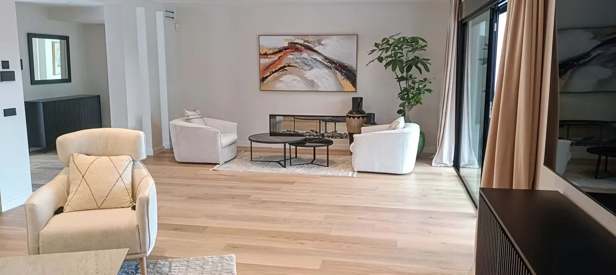 8b86adf7-3f80-4270-951b-6a55f91f18ea