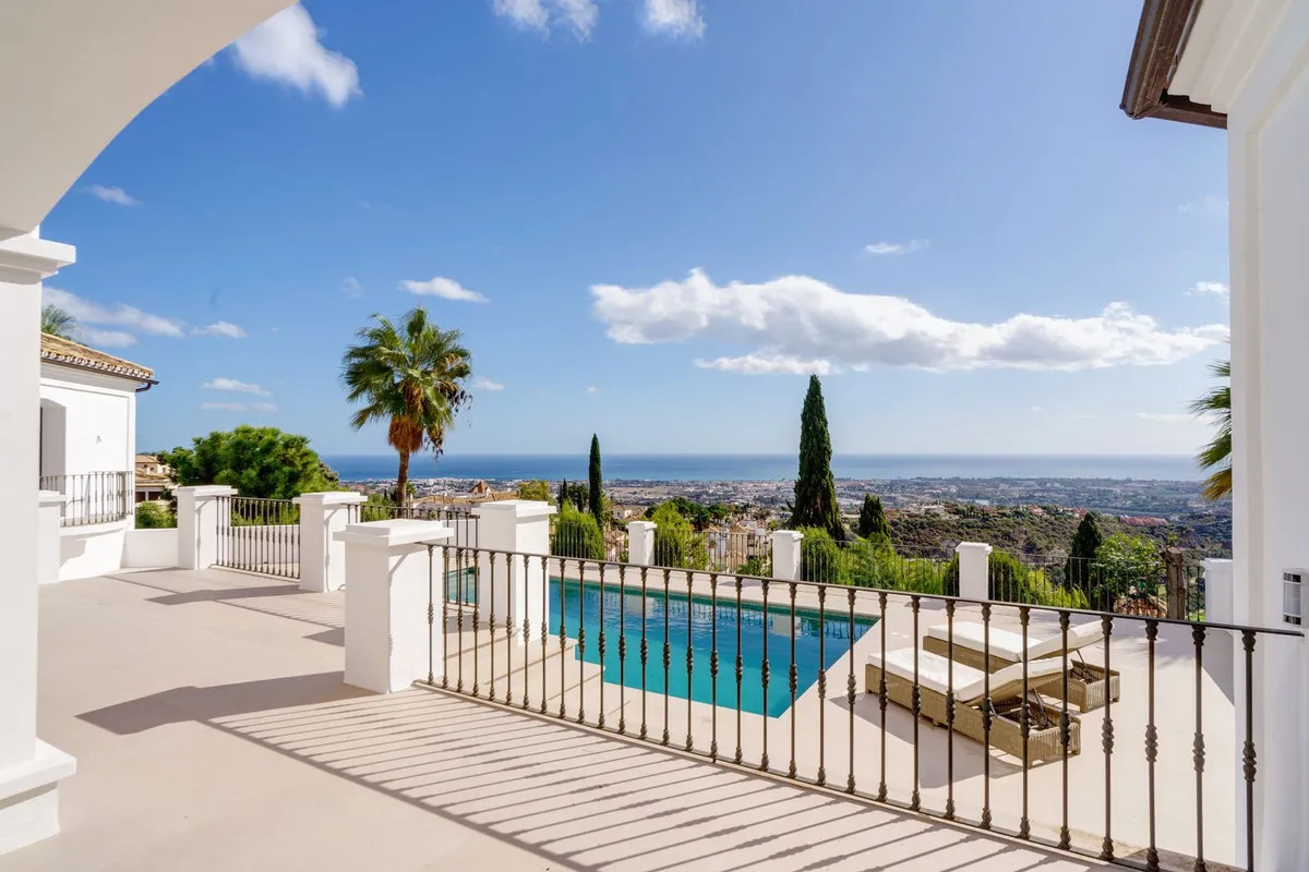 c3ad6a48-36b7-4833-ab53-a07354d64471