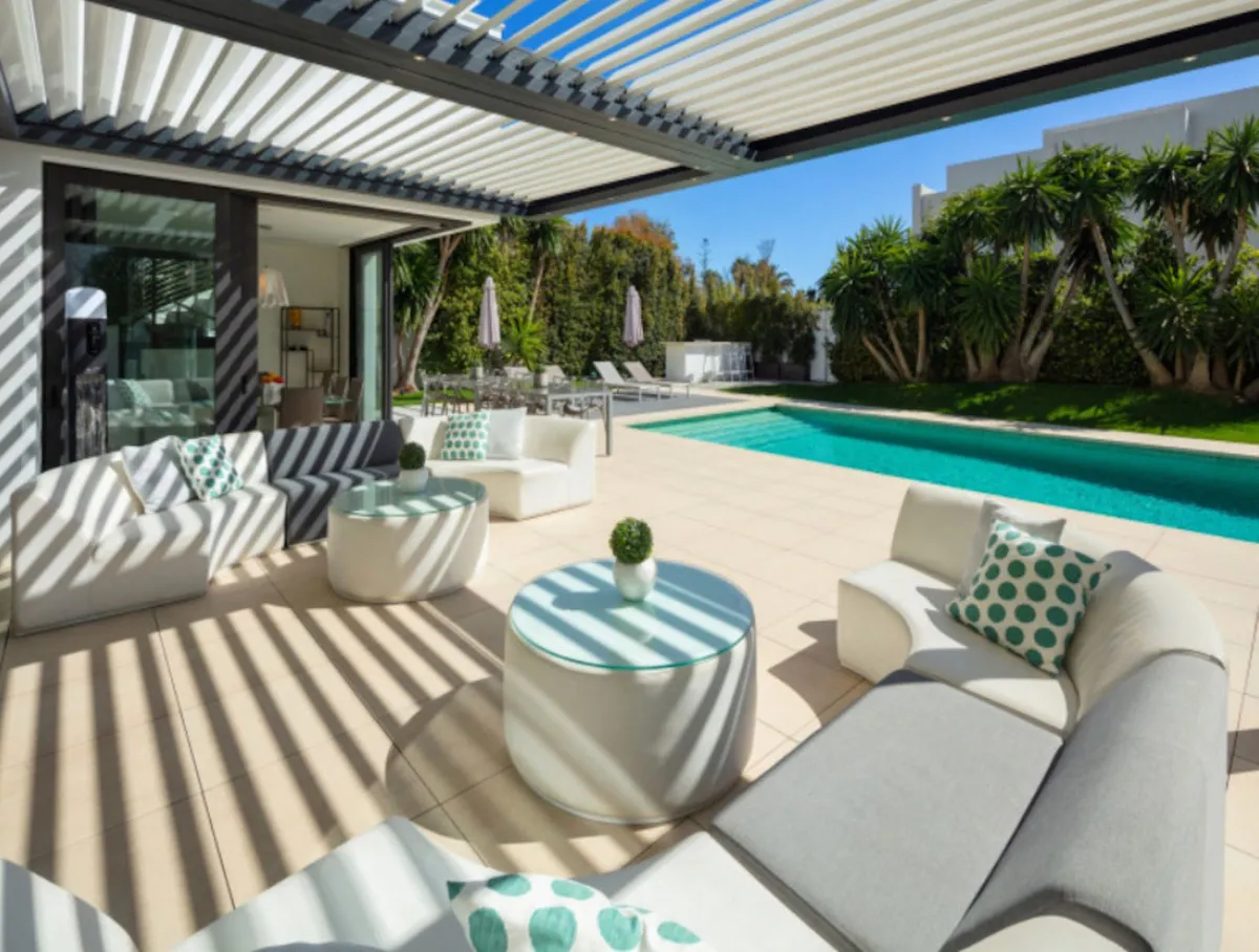 262f8c34-6539-4d46-a8fb-9590c3bca792