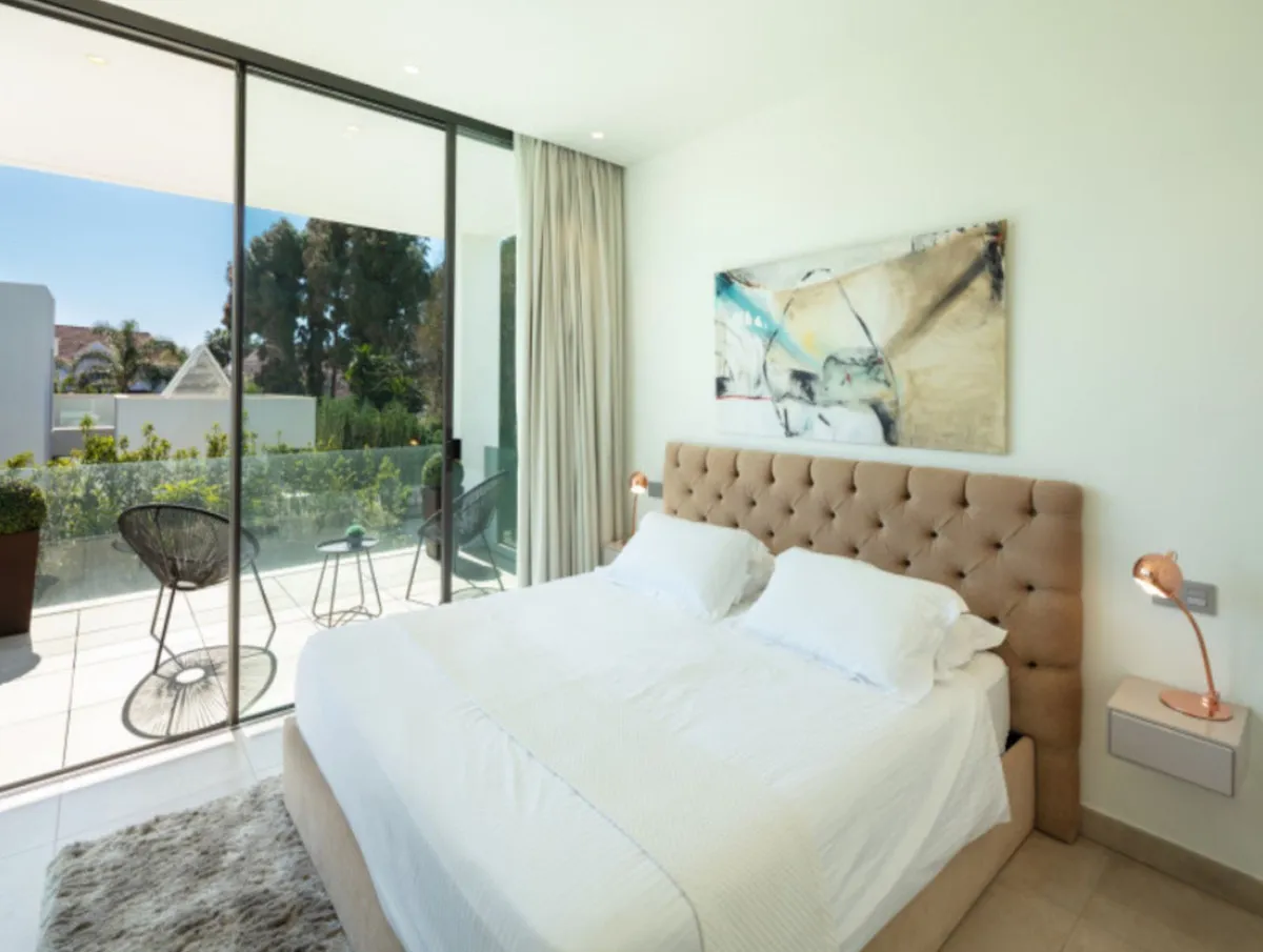 9717f075-8c28-4664-bbb1-dfd055bb0516