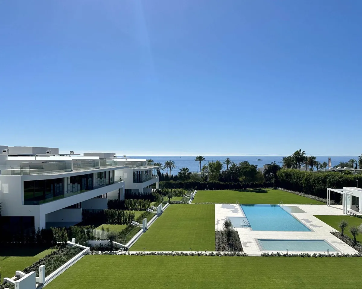 1f185ef1-6a07-462c-a944-0ef28d17aa6a