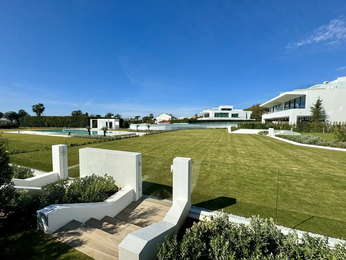 7582fcbc-323d-4245-8cd8-9191771cd2c1