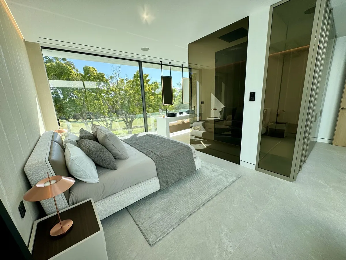 98c6bc9a-8bf1-42a5-9a25-8e8545b3c7db