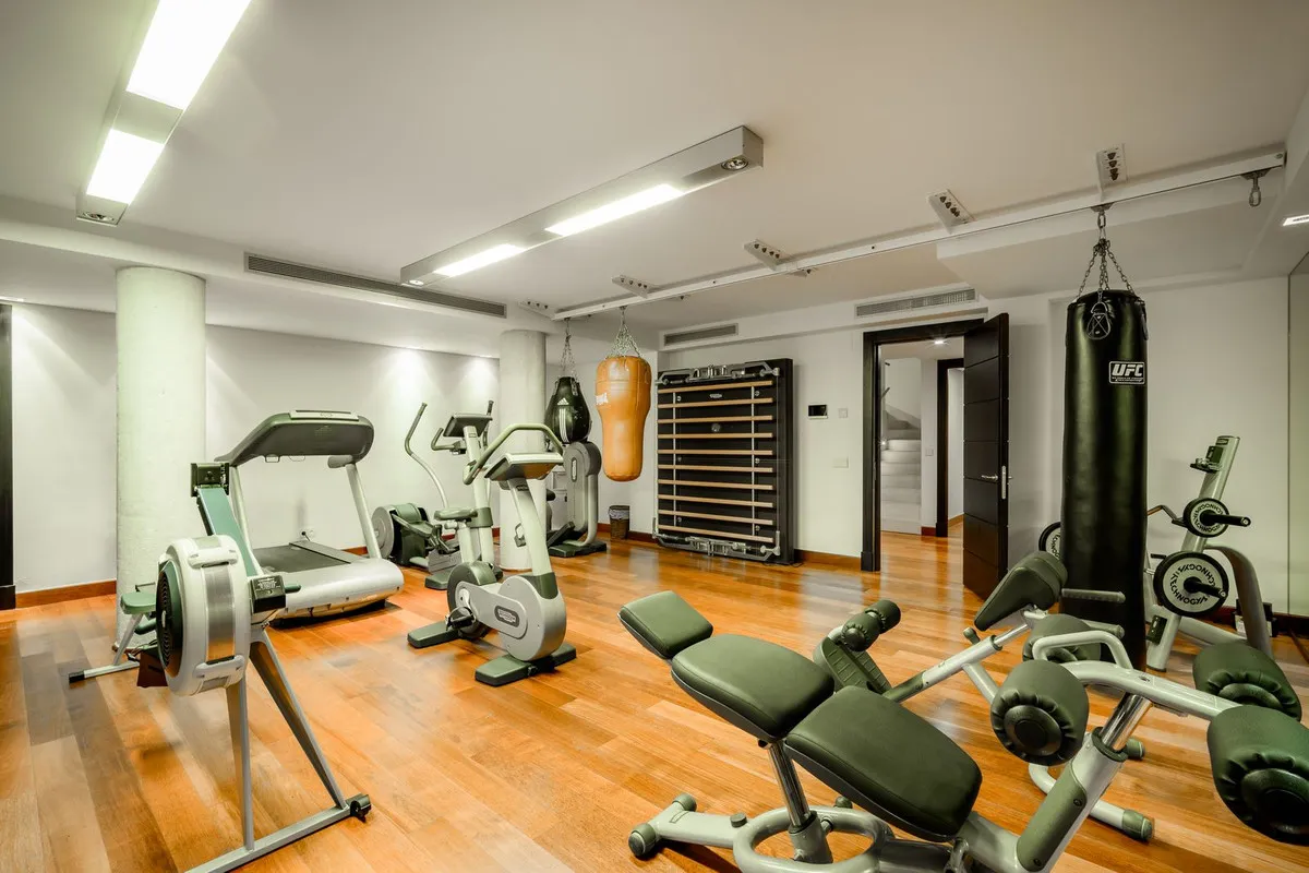 63e27db8-875a-4aa5-9fa7-51c15b17b291