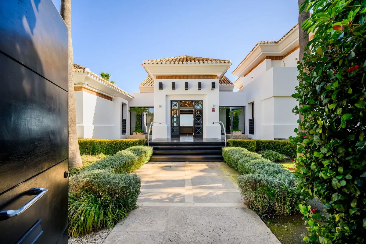 e4a3c235-726d-4554-b879-fd205bc787f7