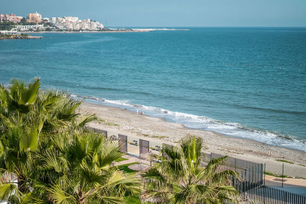 6ff7d095-1f70-4803-be06-825c8c6ab6b1