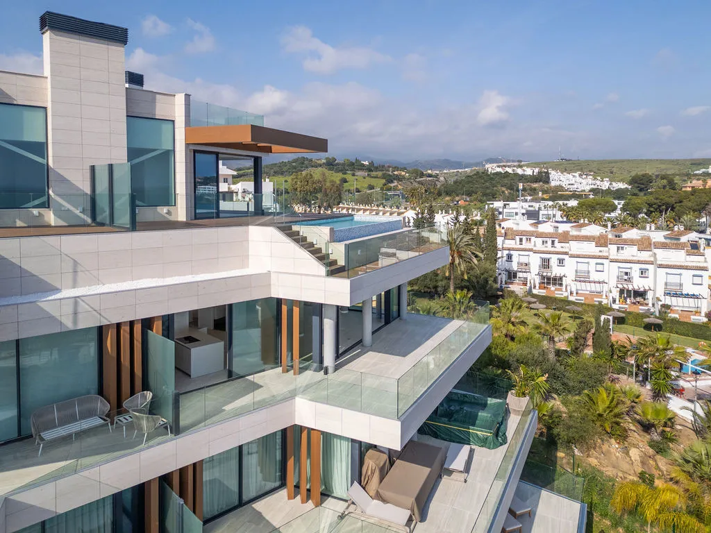 762a3a7f-8936-4be3-91a7-c0b4786cff06