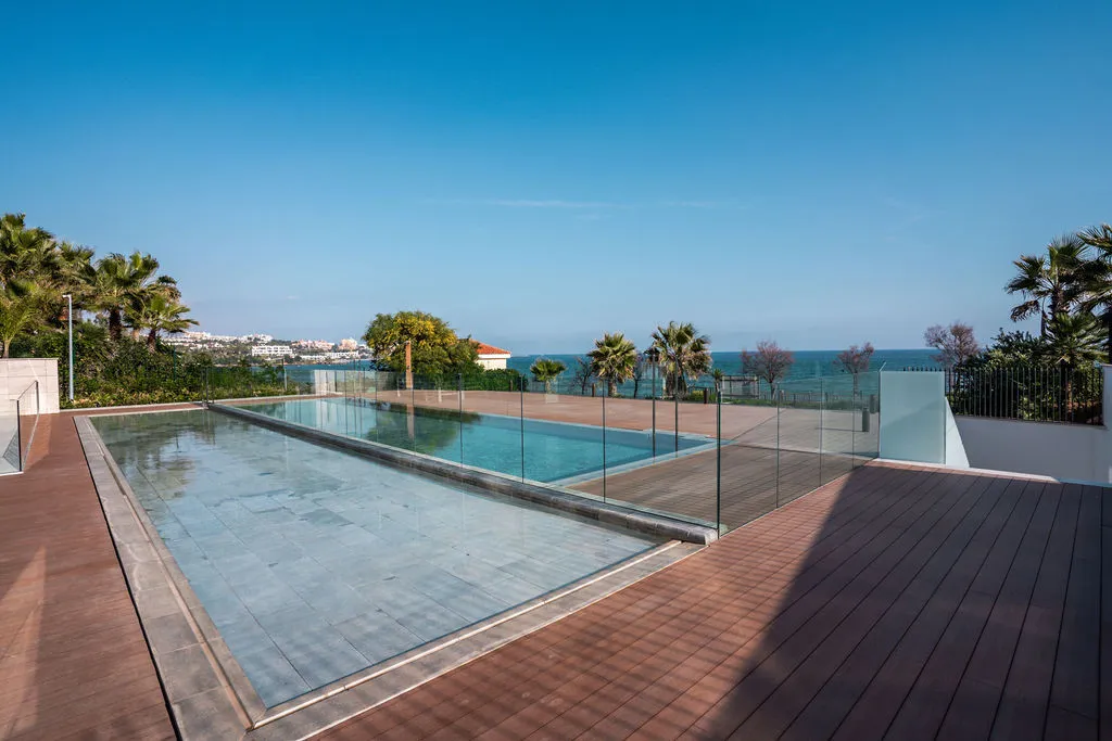 828fb8da-dc1c-48a1-8e05-1bc30e725069