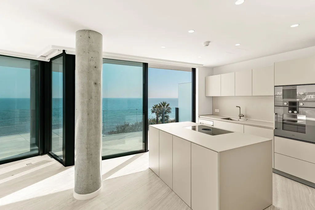 83f200f8-a100-4ed7-ba86-eb1f96653d30