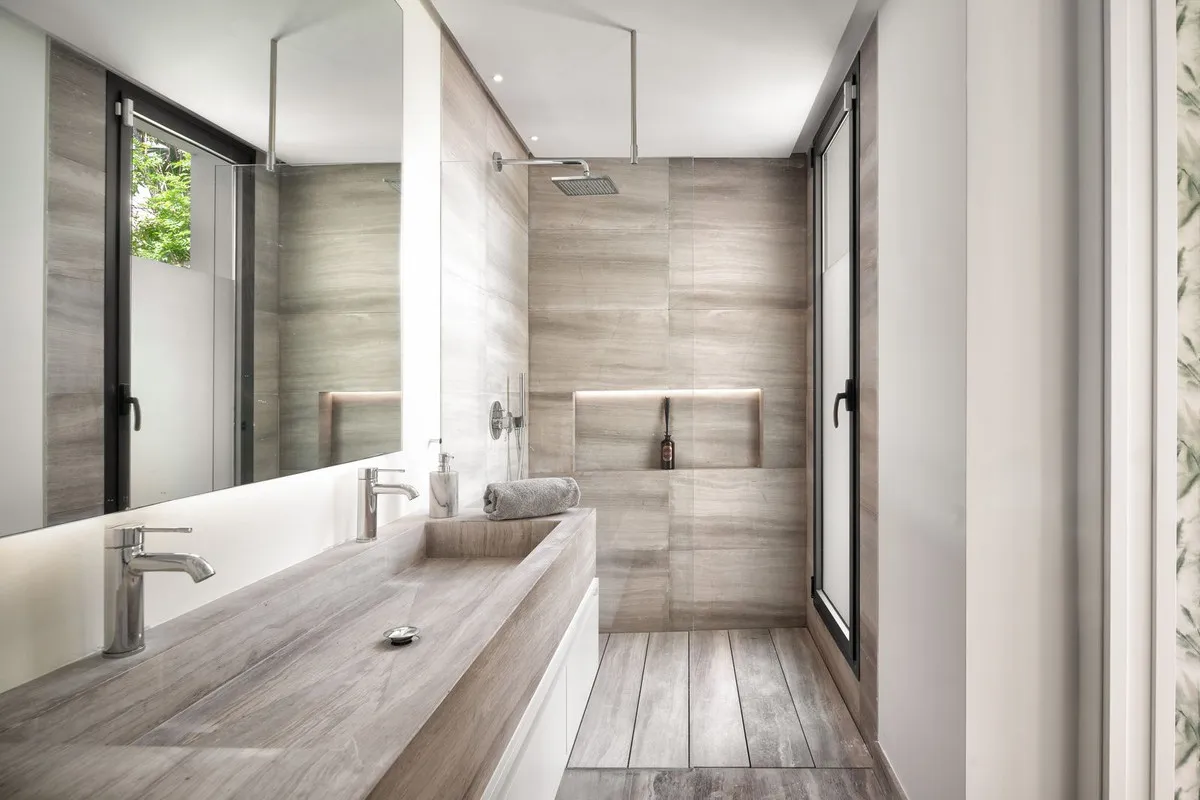 0eb80be8-7c44-45b3-abe5-1a8b140746d0