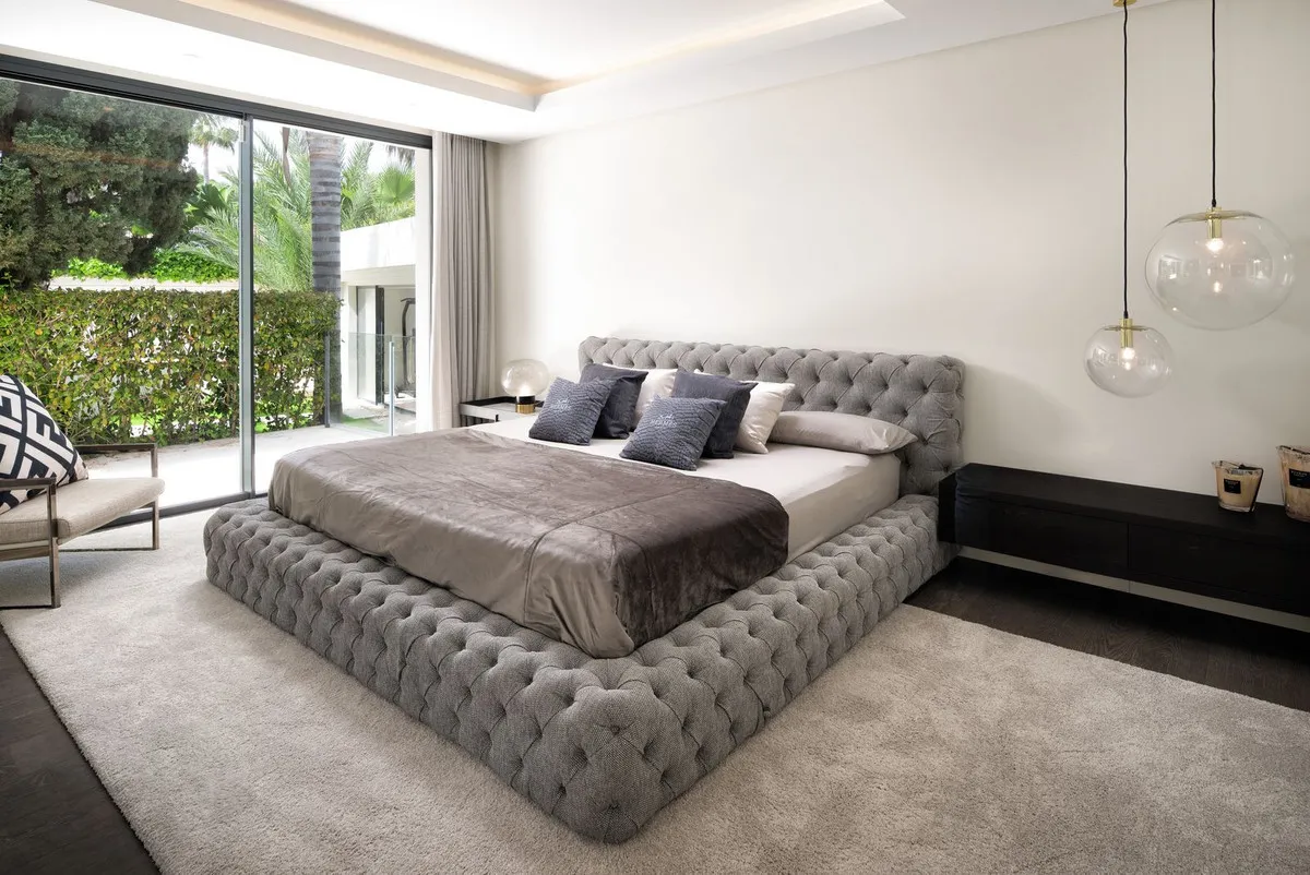 8a9ca451-92cb-4275-bab0-8ba25e88fe05