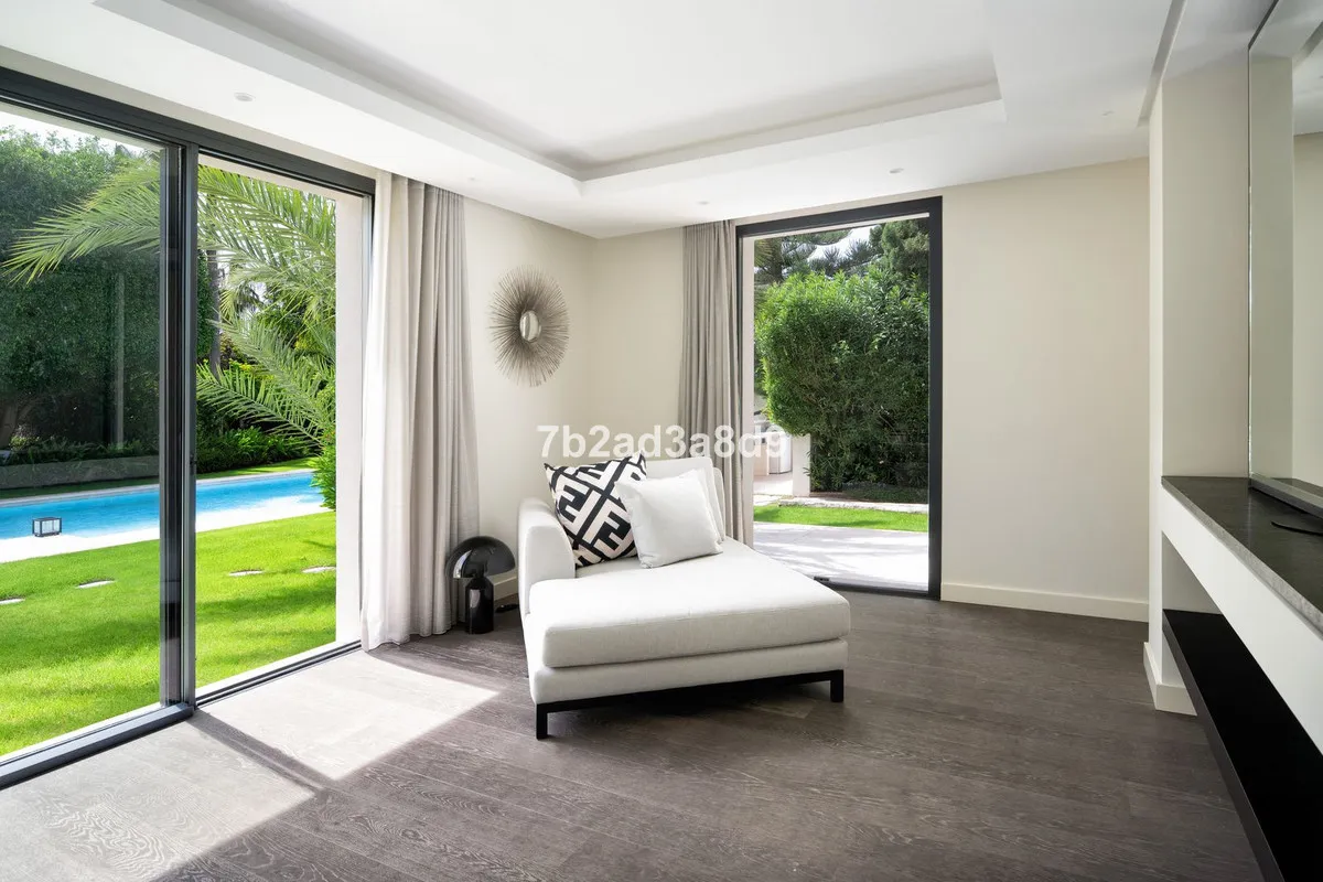 0b2fa0a4-f834-4c8a-a8ef-27ab2d6f4f93