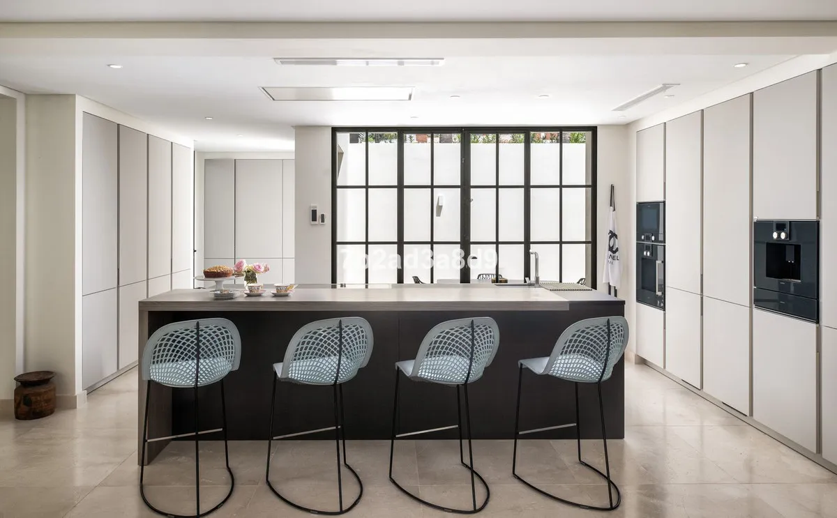 479a2c03-4eaf-4c97-b67d-71595ed54285