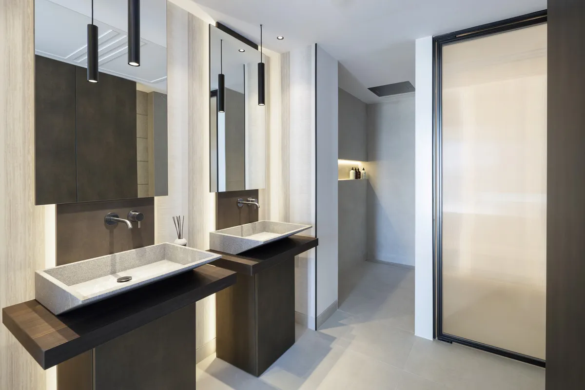 1dd82c2e-da57-4031-967c-67e879e90459