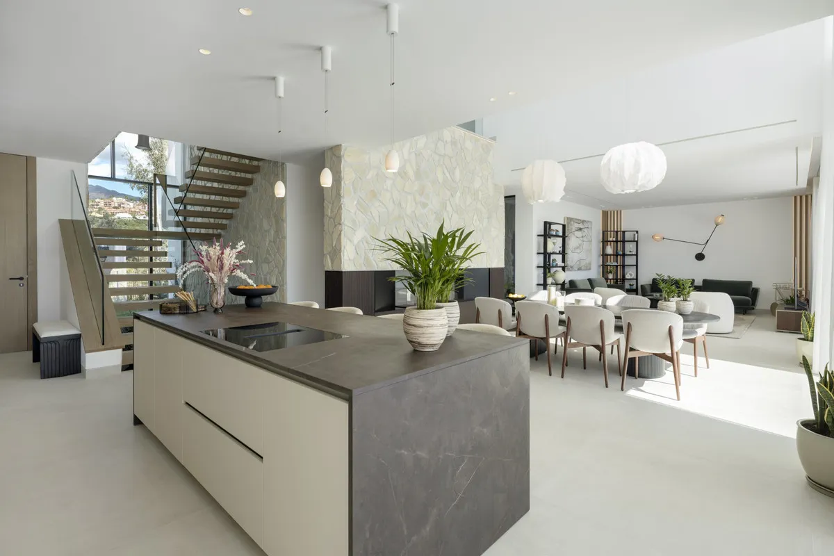 c07beeed-cb86-4e79-aafd-d9bb9a8fb3be