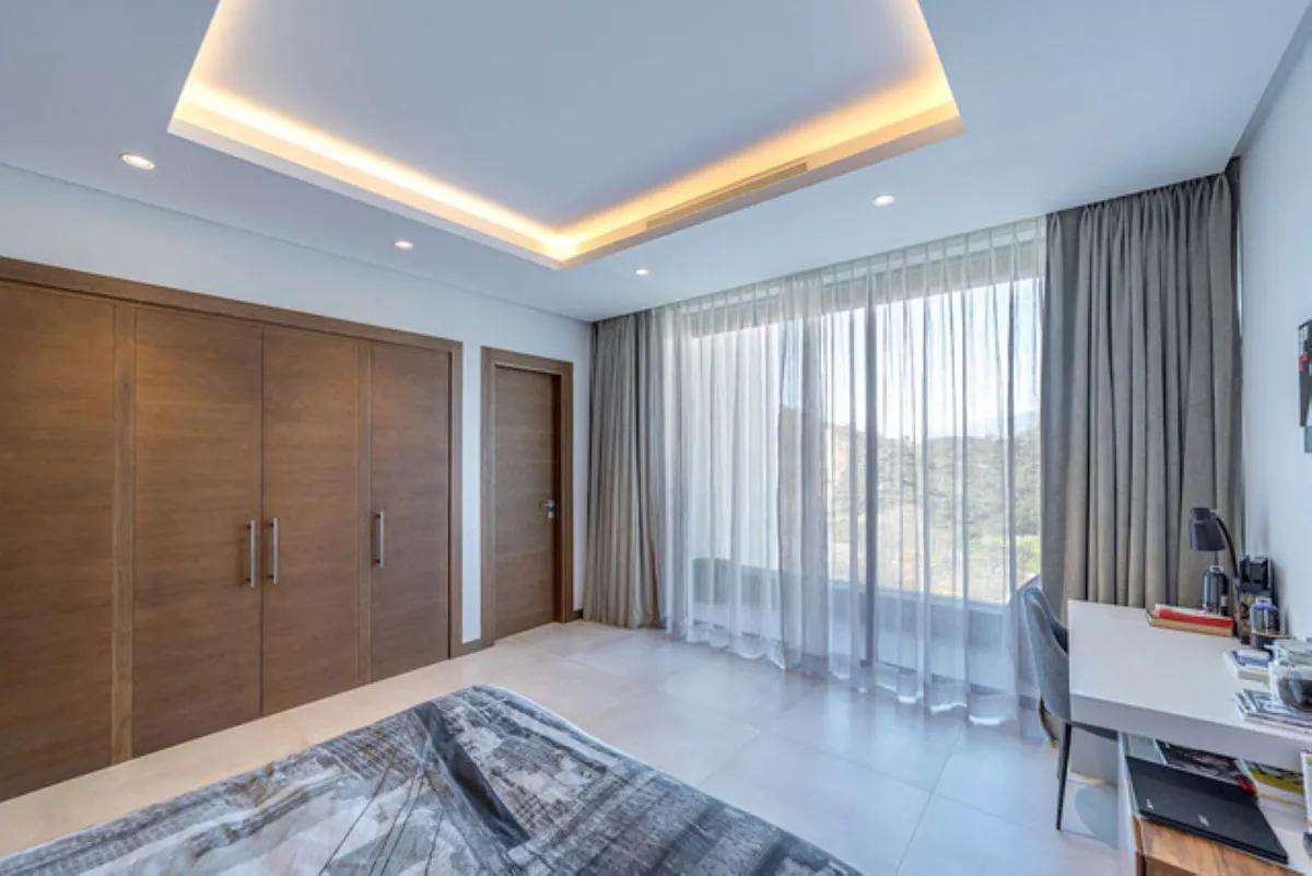 3895b202-fed8-4a19-9748-26a77ea2f98f