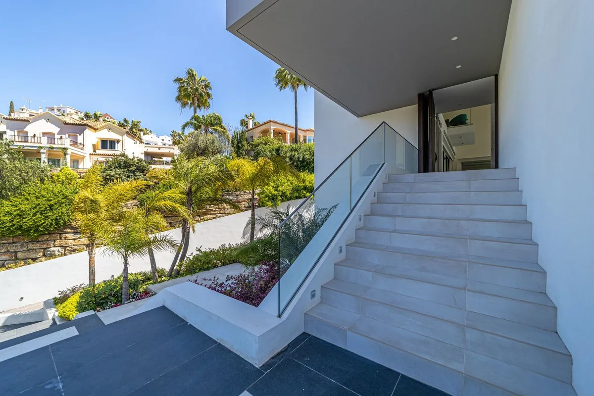 d63b601a-f69b-48ea-b649-2e6b759ae0a0