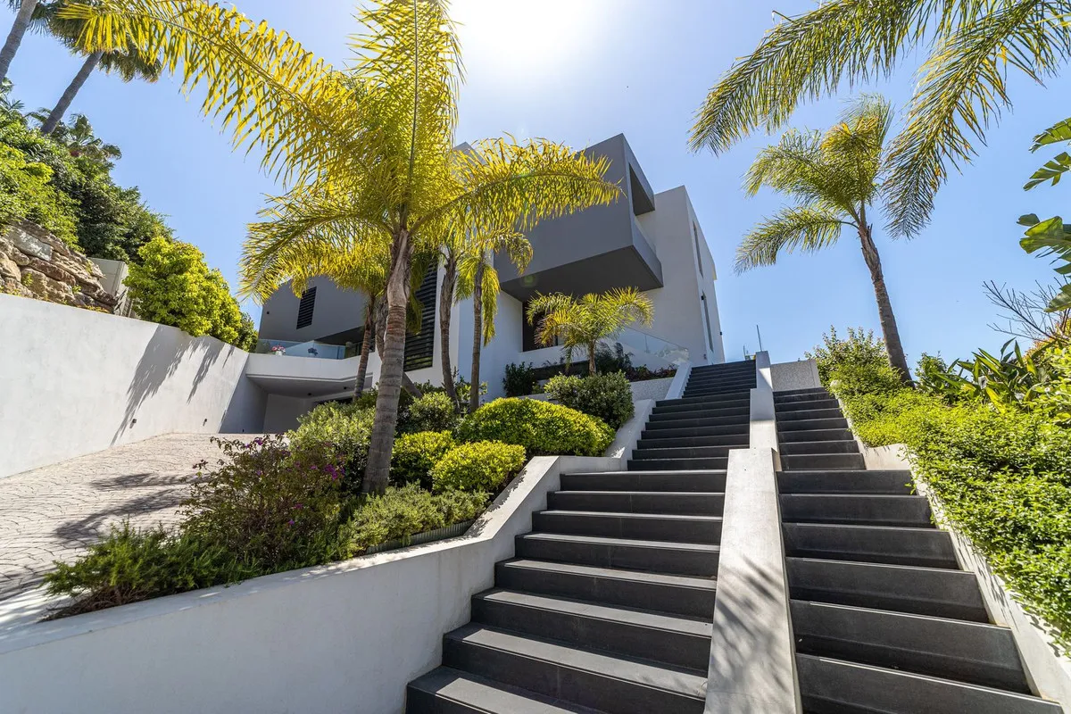 ddc479af-8364-47a5-99db-6df4ecd8574f