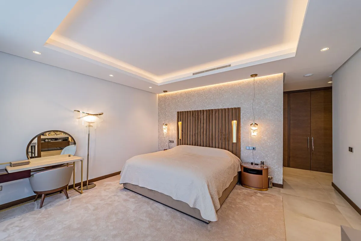 f40d97f6-1427-4a4d-941e-58e3f5c5e92d