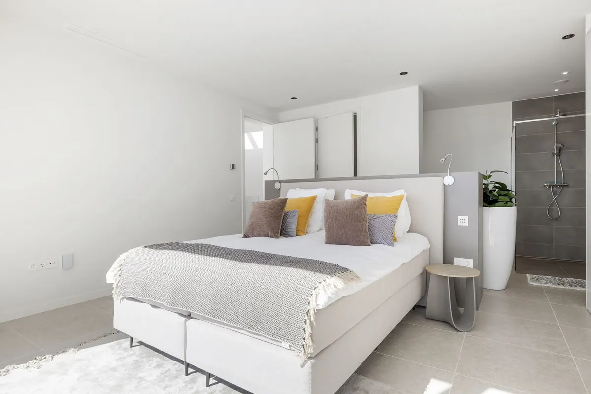 6bd4c892-9444-416e-9df5-f87c53e53964