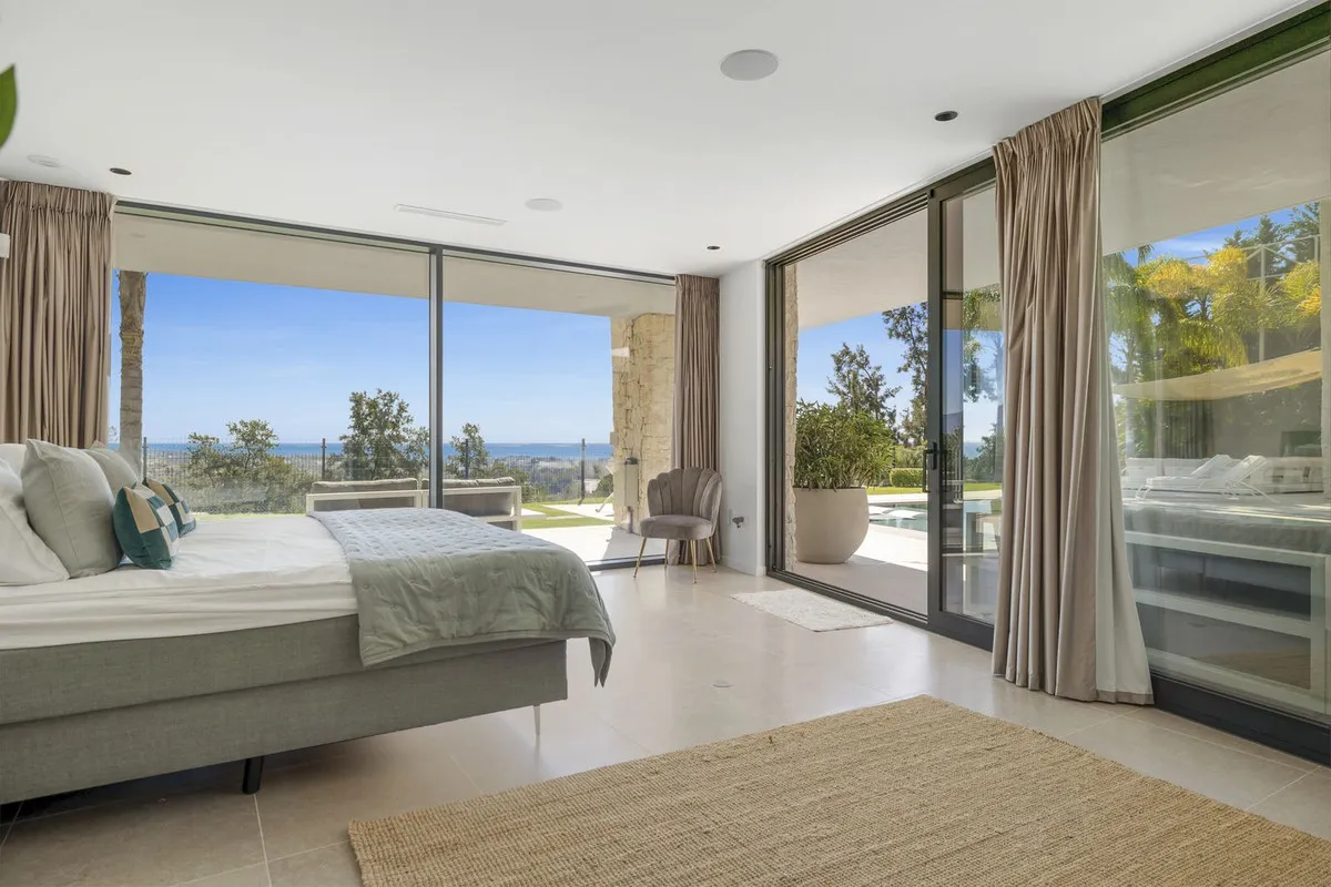 9774b938-c5b7-496a-be14-84f0061907b1