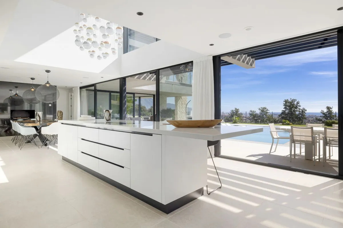 d1e6bd67-e940-4f98-b078-69e42948932d