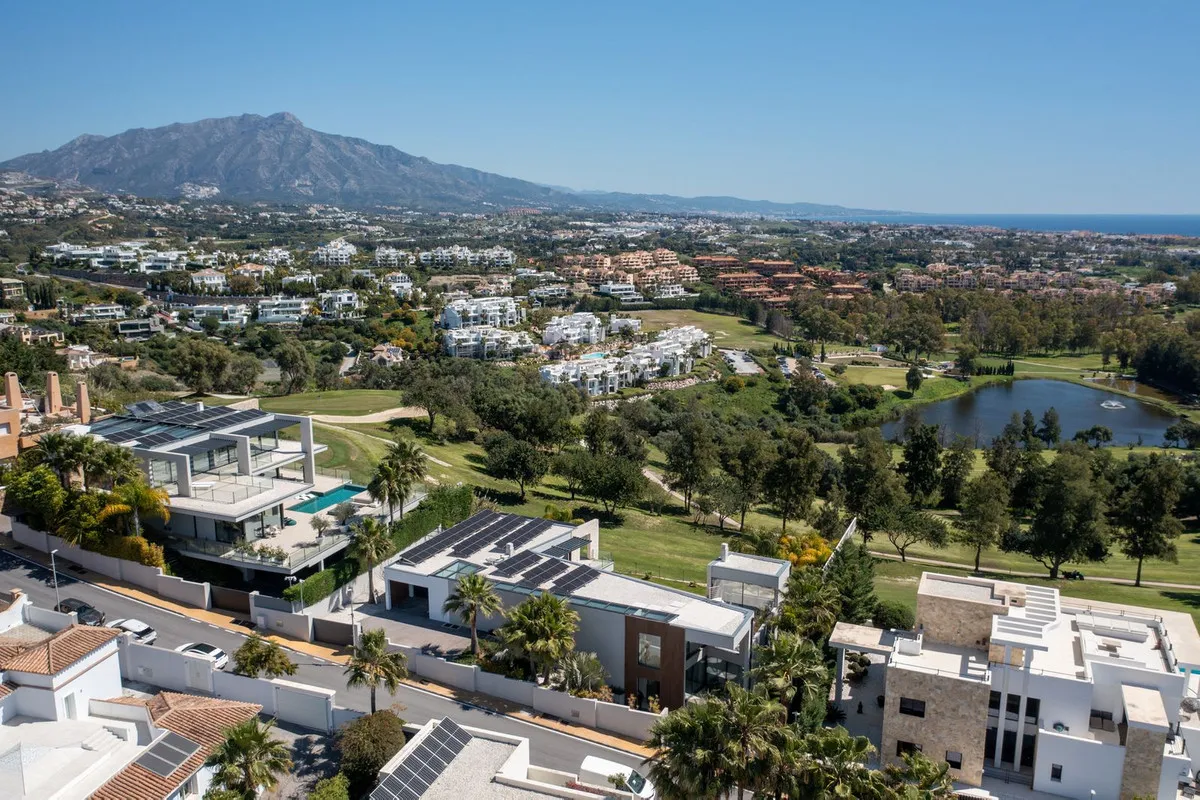 f4220651-e2d0-4f24-9145-74f6758febd0