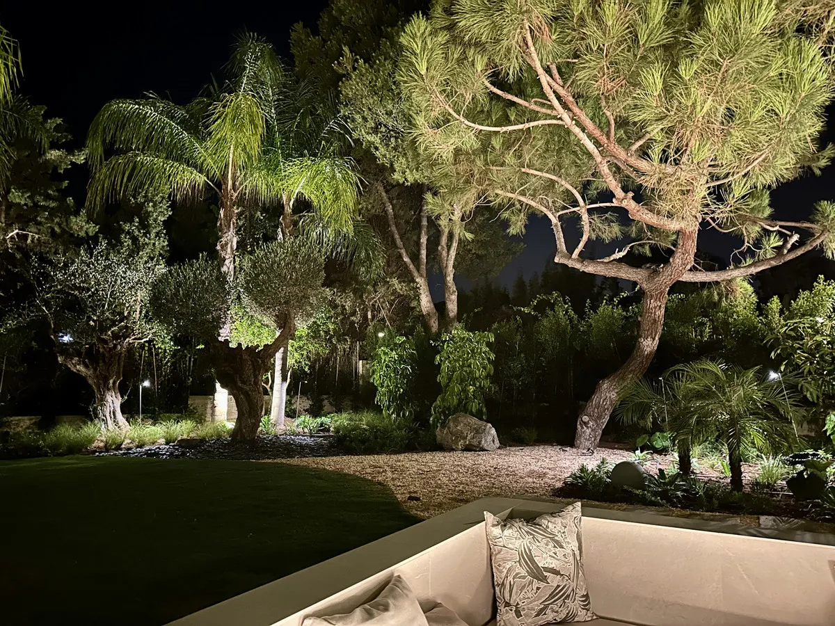 f4d57b9b-e25f-4091-bed1-94ad1d4d872a