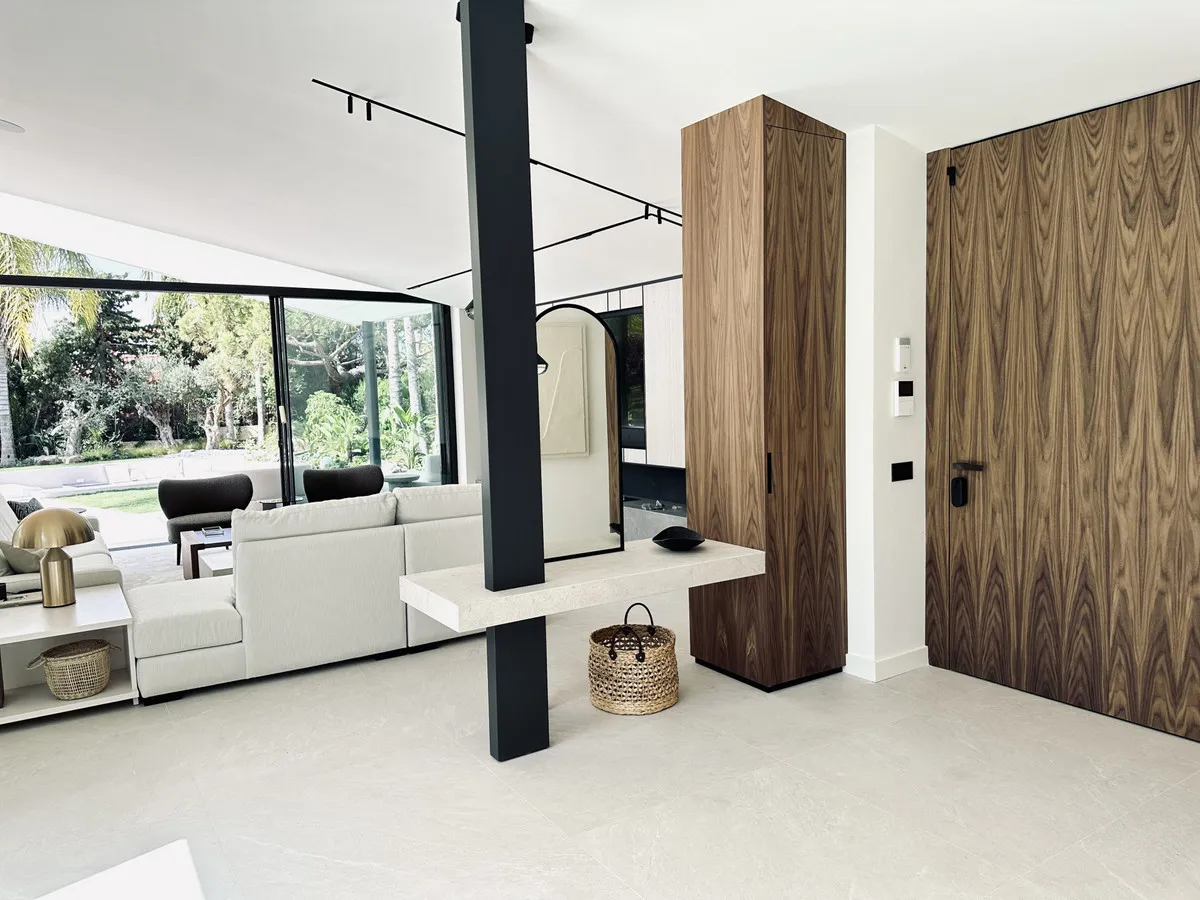 fa39913a-5b78-4492-b3c3-bfe651574409