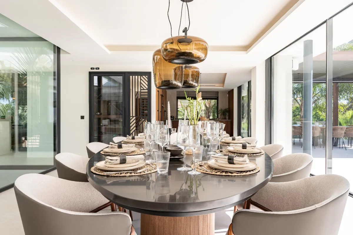 feafb9d2-12a4-4fda-8785-d1da9bc3e0b3