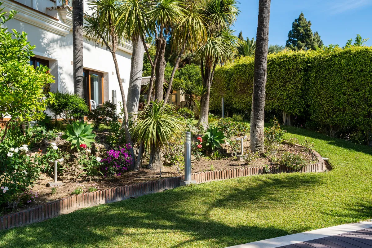 078f9c6d-3217-4cfa-b3b1-9ce30475f957