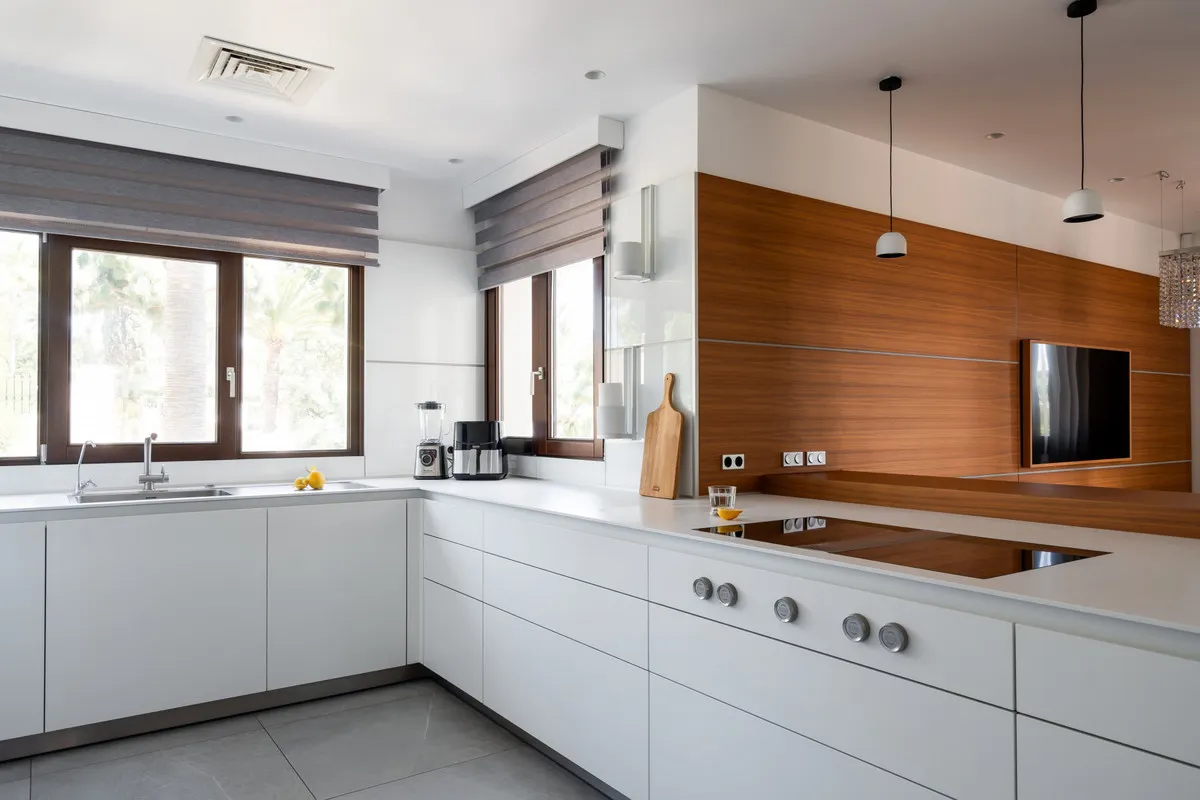 6ad976c3-ba07-436f-ad36-39c0c7c4bd69