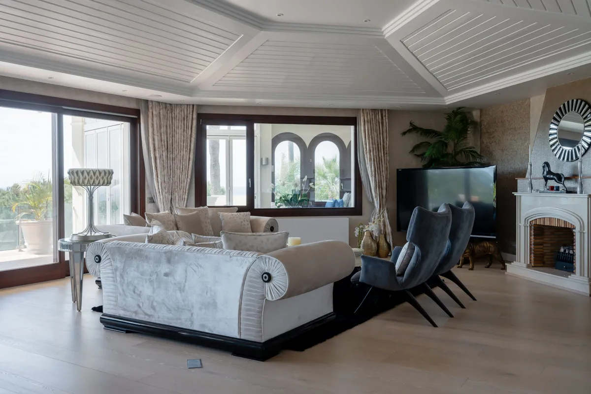 72a5995e-d53f-4185-a081-9ef4d13ab2bc