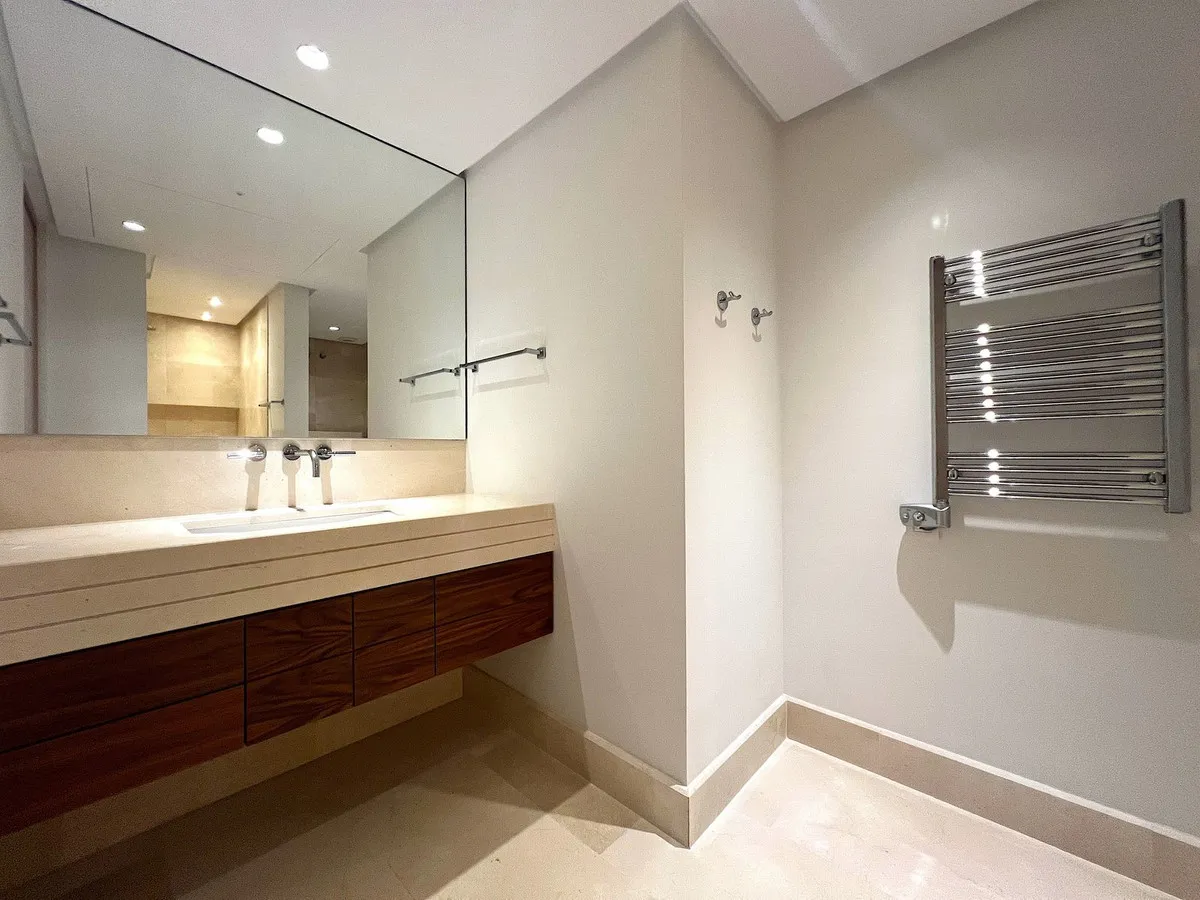 4fdf43a1-beca-49eb-959d-21ff80e1a5fa