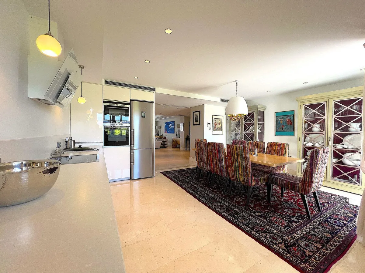 905b1a85-1b0d-461d-ab6b-5f8f467d3c35