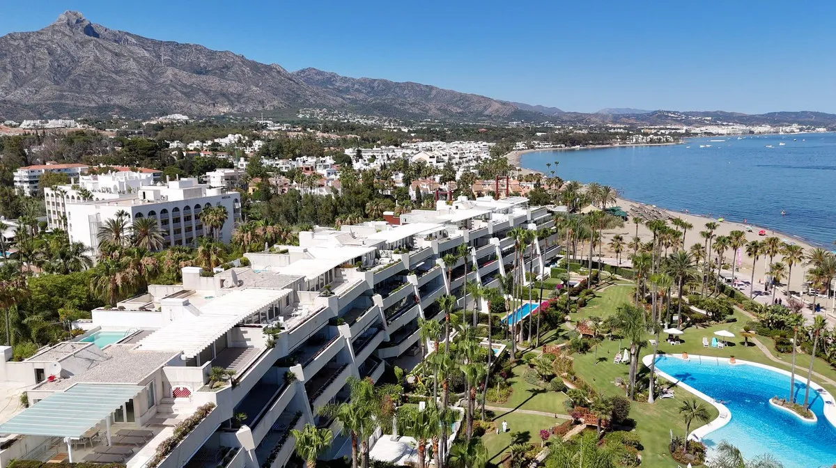 9645ec8b-6a96-4646-a54d-9079c5d9fbfd