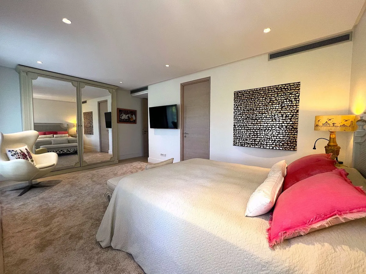 af9ecb0b-f2ae-4150-a4b0-ce3c3d573bc9