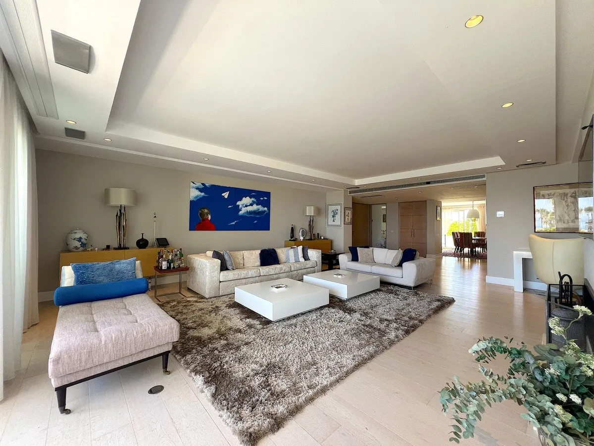 e3c95beb-6af7-4992-b81f-caebfd804a6c