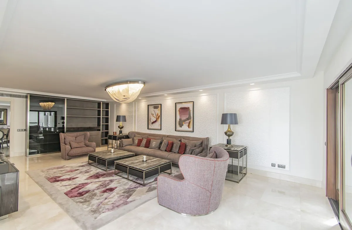 2c75e4f0-9bd4-43d1-bc37-04fa561746ab