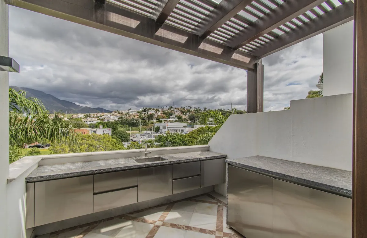 4493f920-682f-45e0-b1bb-d97e5411d112