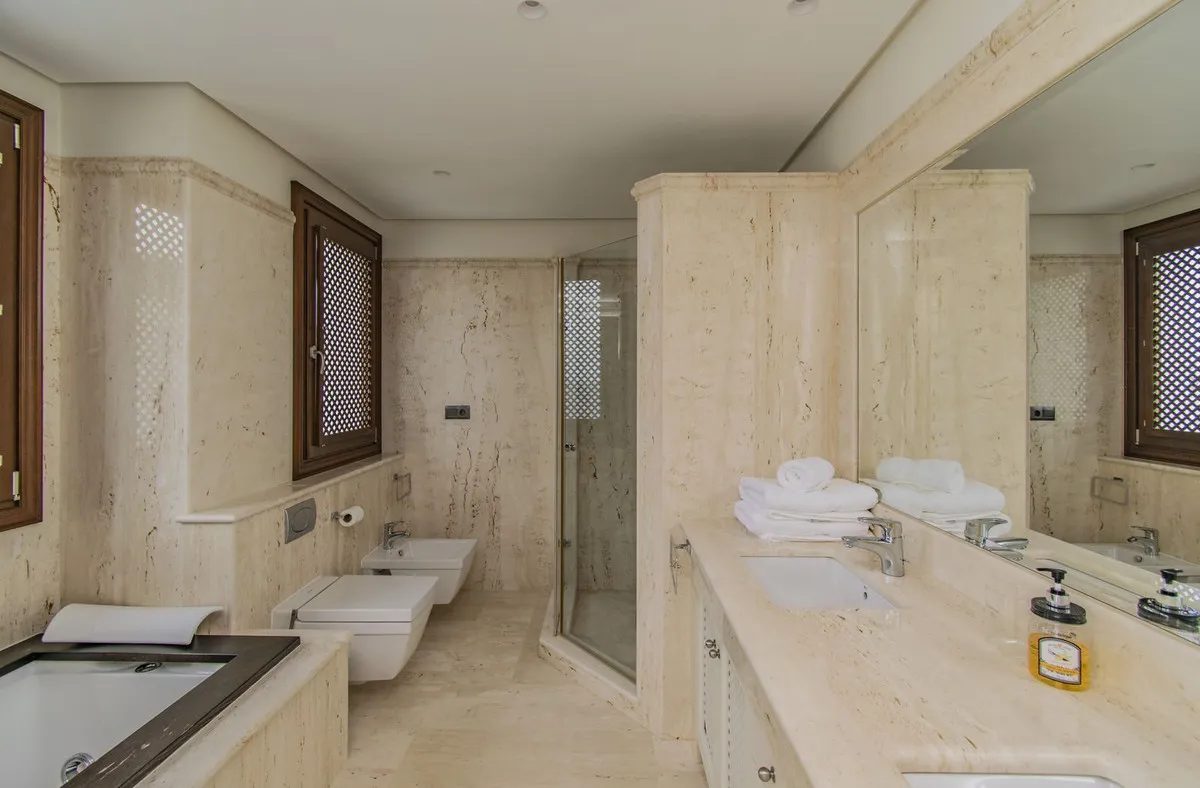 aced59c7-95bb-4e3b-81d8-ac1b4333ab78