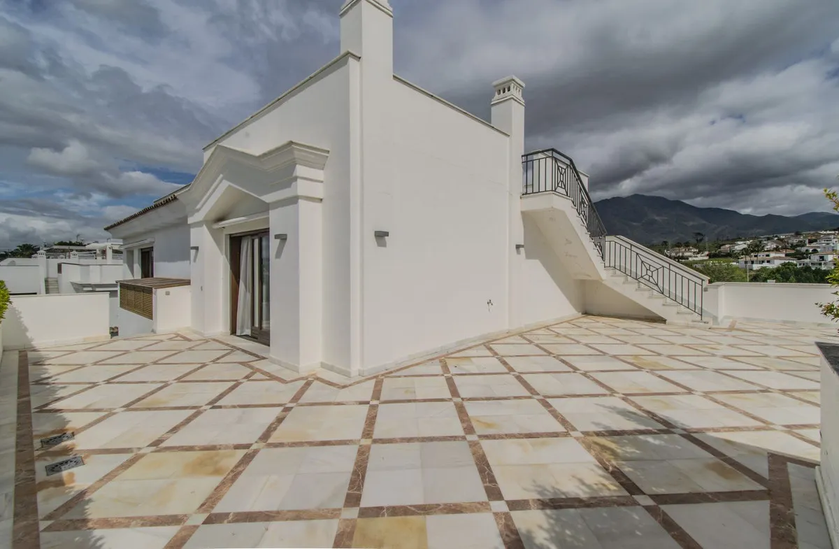 ce9bec6b-dcac-4852-af0b-7c22bf09b276