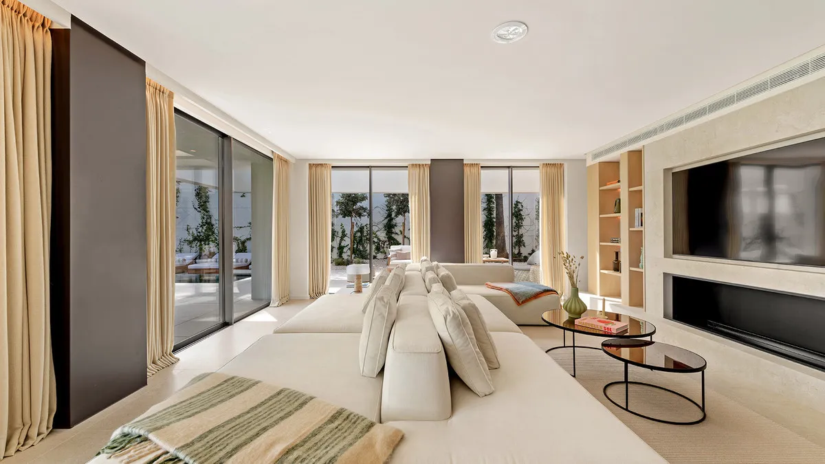 4de1876e-6fd4-450b-a375-2ed78c235a25