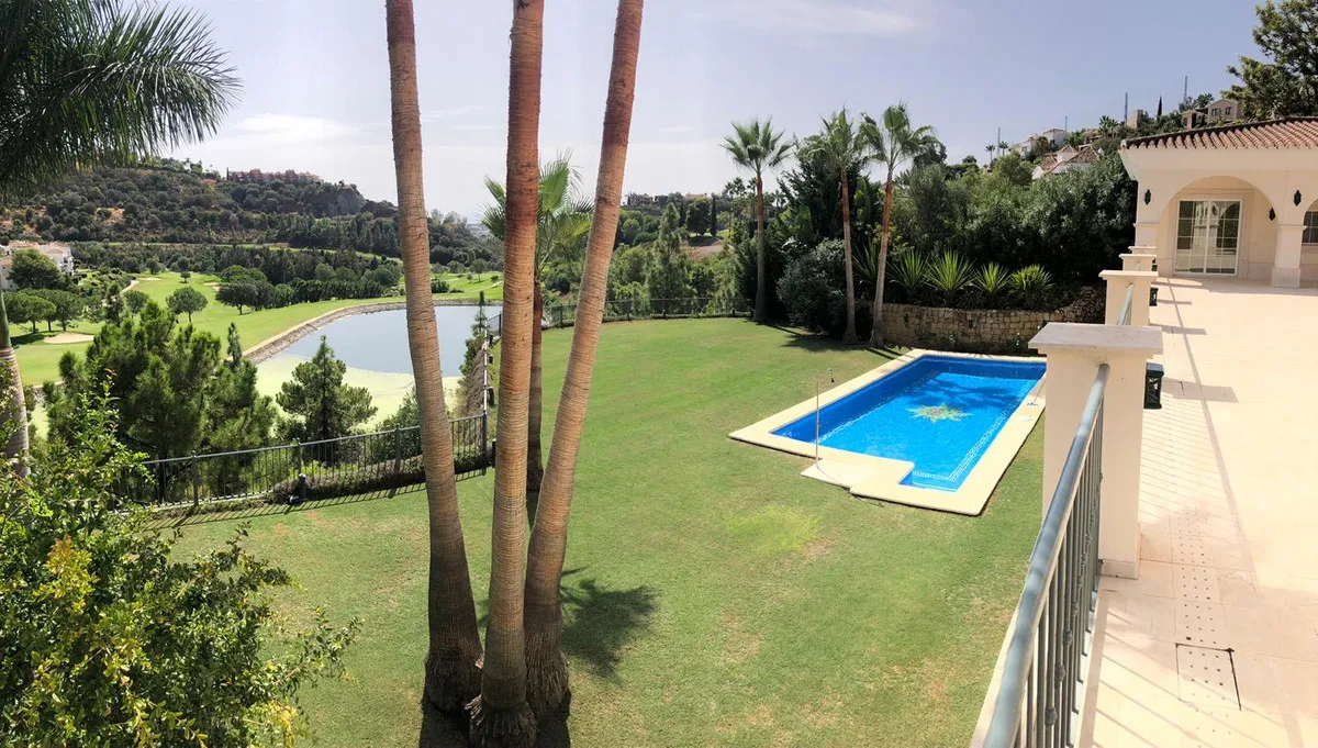 301c2da6-2ea1-4b89-8d50-c729a19165bb