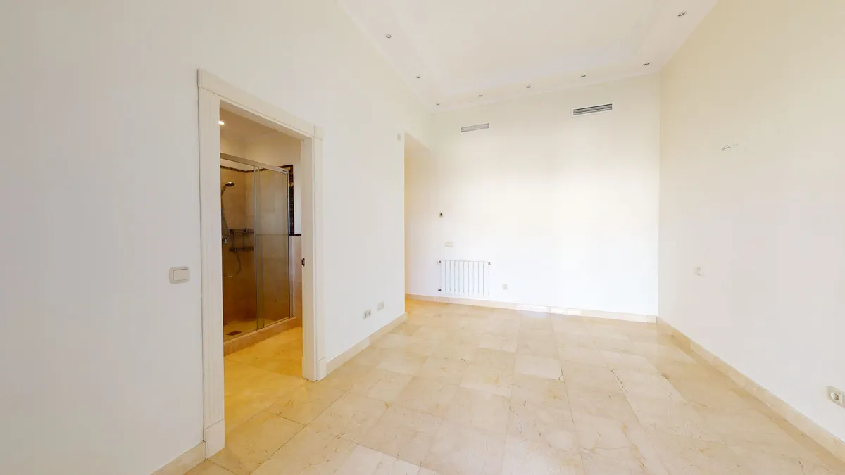 4e15dbcd-f76e-438b-a7a7-ea89c7e1ed2e